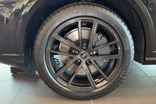 Audi Q5 TFSI quattro S line