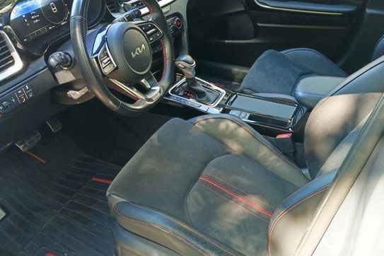 Kia ProCeed 1.6 T-GDI GT