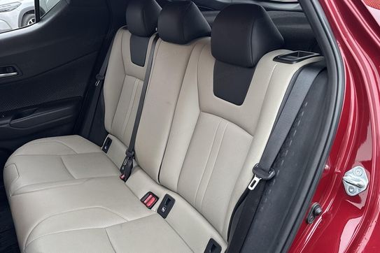 Toyota C-HR 1.8 Hybrid Selection