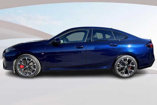 BMW Seria 2 220 mHEV