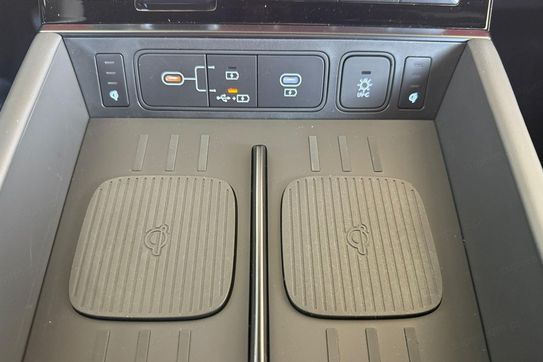 Hyundai Santa Fe CALLIGRAPHY 1.6 PHEV T-GDI 4WD AT