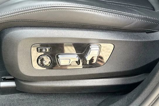 BMW X6 xDrive40d mHEV