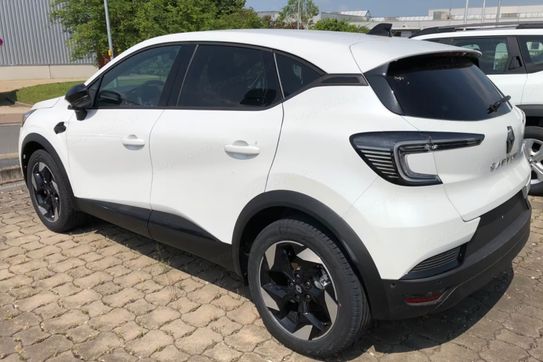 Renault Captur Techno 1.8 E-TECH Full Hybrid