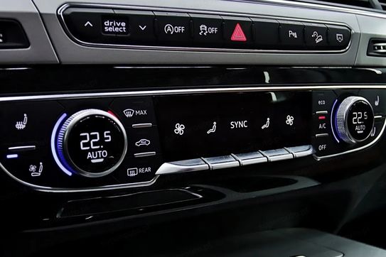 Audi Q7 50 TDI  quattro