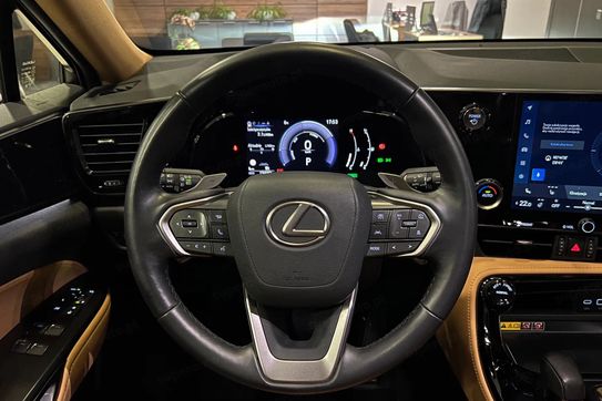 Lexus NX 350h Prestige 2WD