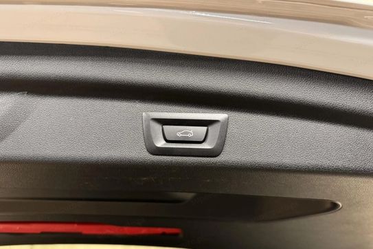 BMW Seria 2 218i aut