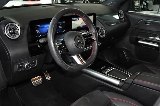 Mercedes GLA 200 AMG Line