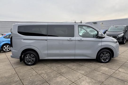 Ford Transit Custom Kombi M1 320 L2H1 Limited A8 AWD