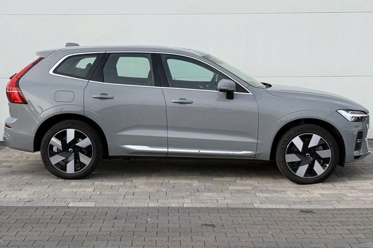 Volvo XC60 T6 Plug-In Hybrid AWD Plus Bright