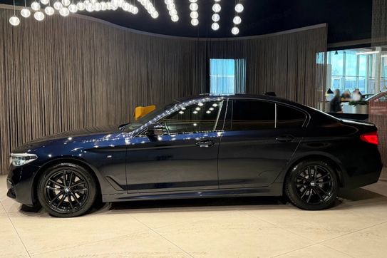 BMW Seria 5 520d xDrive M Sport