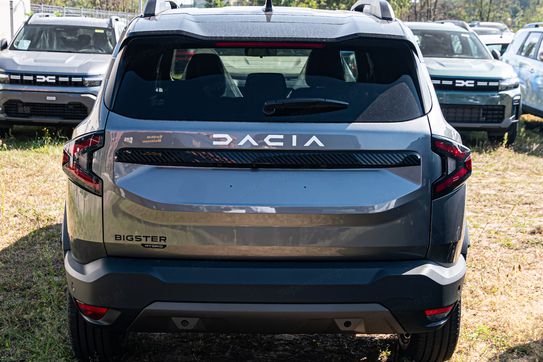 Dacia Bigster Journey 1.8 Full Hybrid