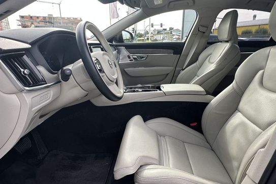 Volvo S90 T8 AWD Plug-In Hybrid Ultimate Bright aut