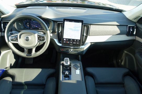 Volvo XC90 T8 AWD Plug-In Hybrid Plus Bright 7os