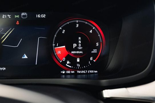 Volvo V60 B4 D Momentum Pro