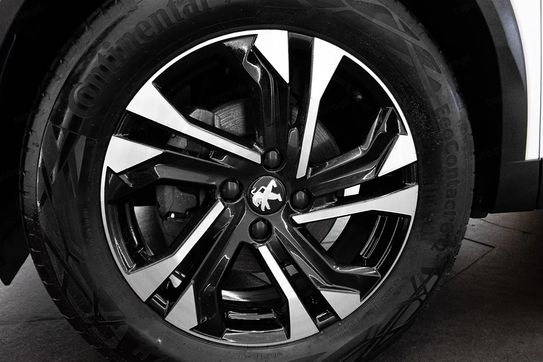 Peugeot 2008 1.2 Puretech Allure S&S