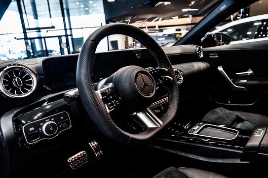 Mercedes CLA 200 AMG Line