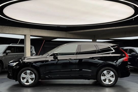 Volvo XC60 B5 B AWD Momentum Pro aut