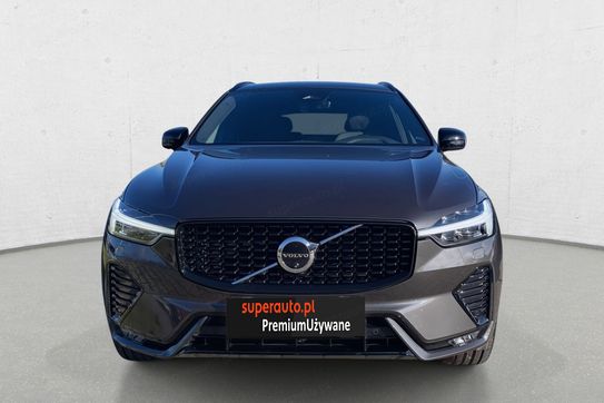 Volvo XC60 B5 B AWD Plus Dark aut