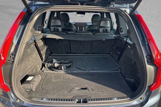 Volvo XC90 T8 AWD Plug-In Hybrid R-Design 7os aut