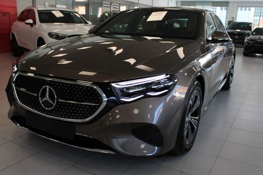 Mercedes Klasa E 220 d Avantgarde