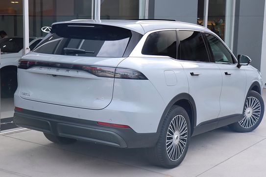 Chery Tiggo 9 Prestige 1.5 T-GDI Super Hybrid DHT 7os.