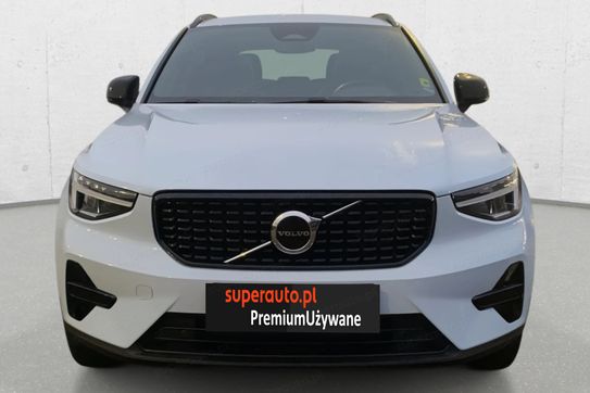 Volvo XC40 B3 B Plus Dark