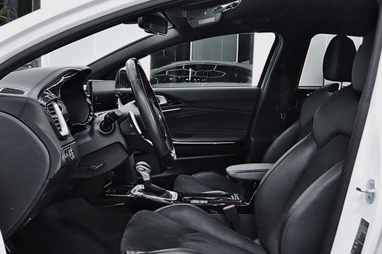 Kia ProCeed 1.6 T-GDI GT DCT