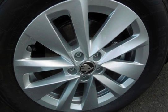 Skoda Scala Edition 130 1.0 TSI DSG