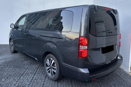 Peugeot Traveller Long L2H1 Business EAT8