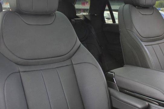 Land Rover Range Rover Sport D300 SE