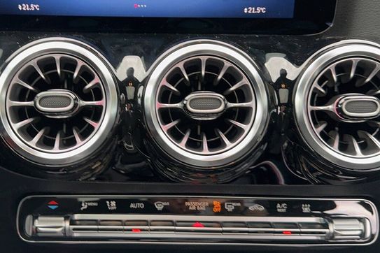 Mercedes GLA 200 AMG Line