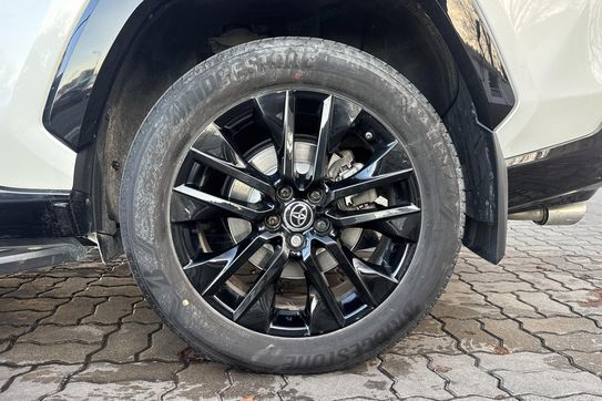 Toyota RAV4 Selection 2.5 Hybrid  4x4