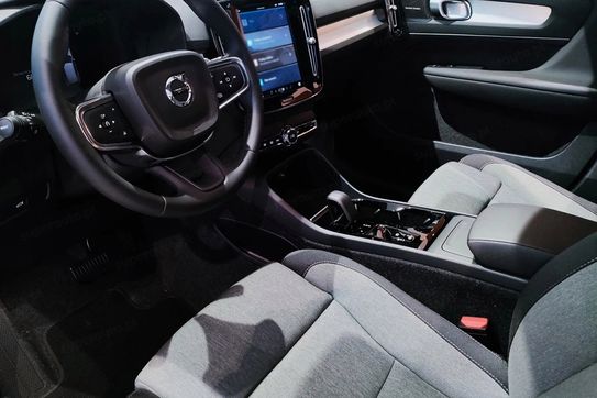 Volvo XC40 B3 Plus Dark