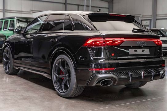 Audi Q8 RSQ8 TFSI quattro Performance