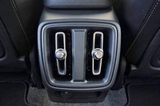 Volvo XC40 B3 Core aut