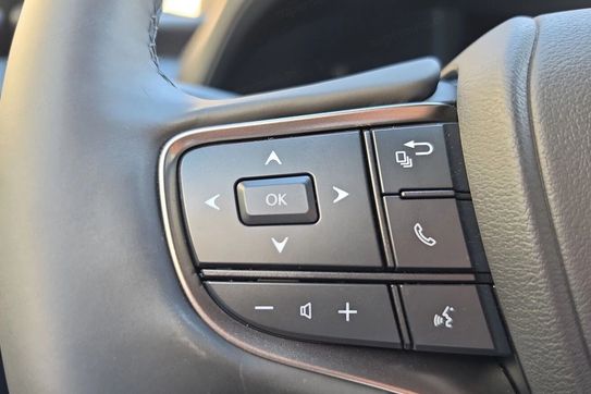 Lexus UX 300h Omotenashi 2.0 Hybrid