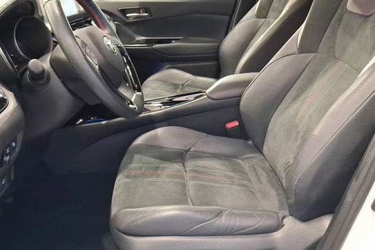 Toyota C-HR 2.0 Hybrid