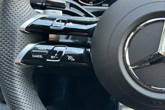Mercedes Klasa E 300 e 4-Matic AMG