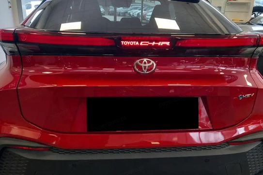 Toyota C-HR Teamplayer 1.8 Hybrid