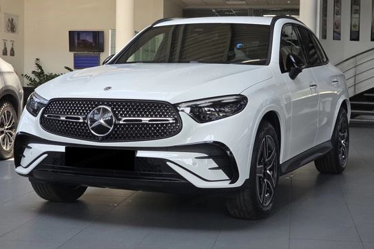 Mercedes GLC 300 4-Matic AMG Line