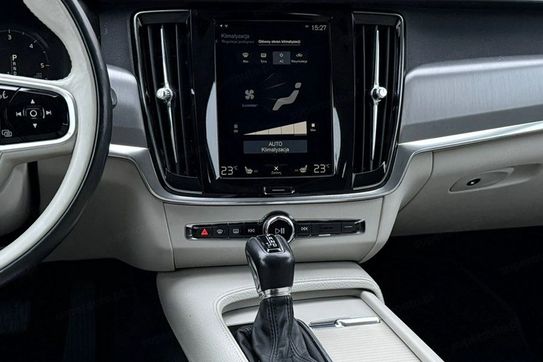Volvo V90 D5 AWD Momentum aut