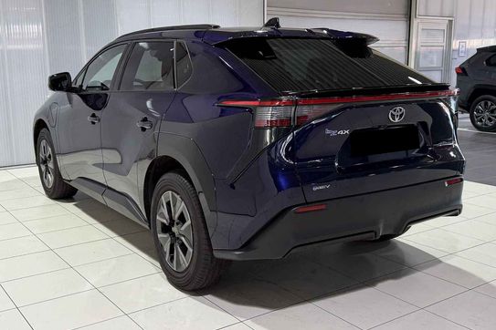 Toyota bZ4X Style EV