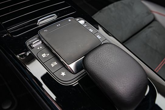 Mercedes CLA 250 4-Matic AMG Line