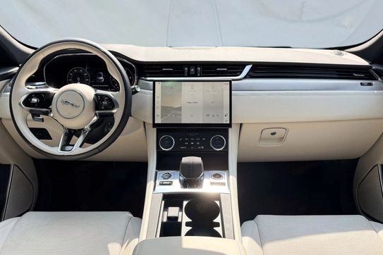 Jaguar F-Pace 2.0 D200 mHEV AWD R-Dynamic S