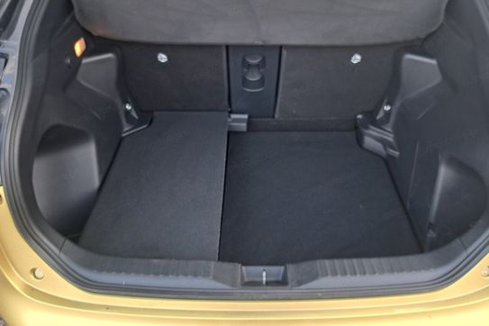 Toyota Yaris Cross Hybrid 1.5 Premiere Edition