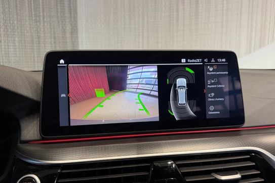 BMW Seria 5 Touring 520d xDrive M Sport