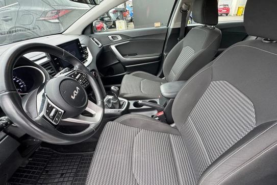 Kia Ceed 1.5 T-GDI M