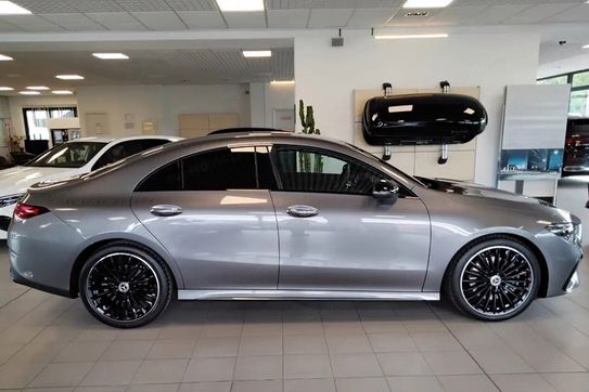 Mercedes CLA 200  AMG Line