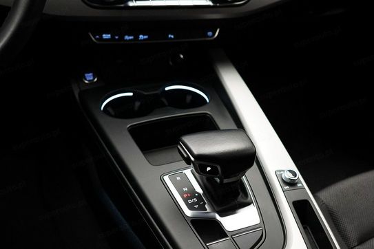 Audi A4 45 TFSI mHEV quattro S tronic