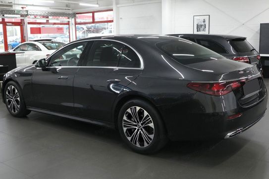 Mercedes Klasa E 200 4-Matic Avantgarde